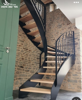 CẦU THANG SẮT BẬT GỔ 5