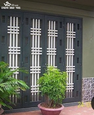 CỬA CỔNG SẮT ĐƠN GIẢN 1