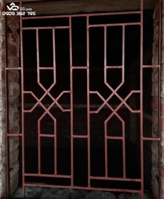 KHUNG BẢO VỆ CỬA SẮT 4