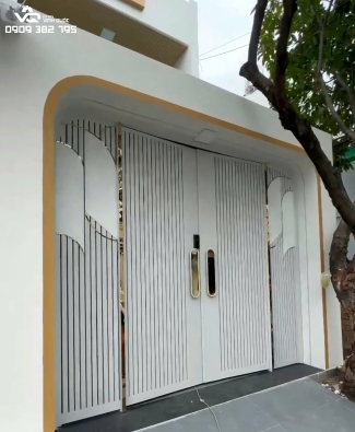 CỔNG SẮT TRẮNG LUXURY CNC
